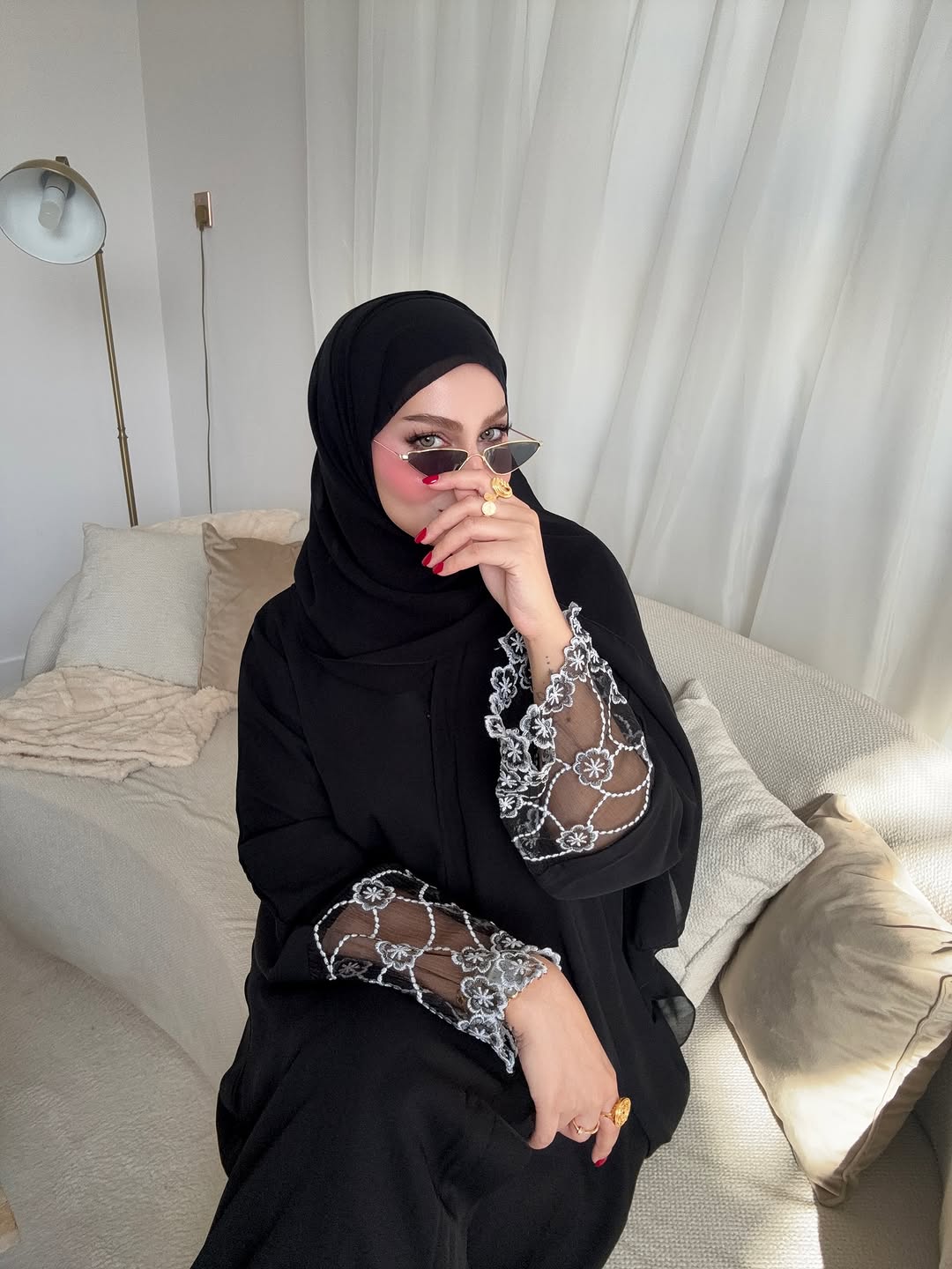 Black Elegance – 2-Piece Abaya Set