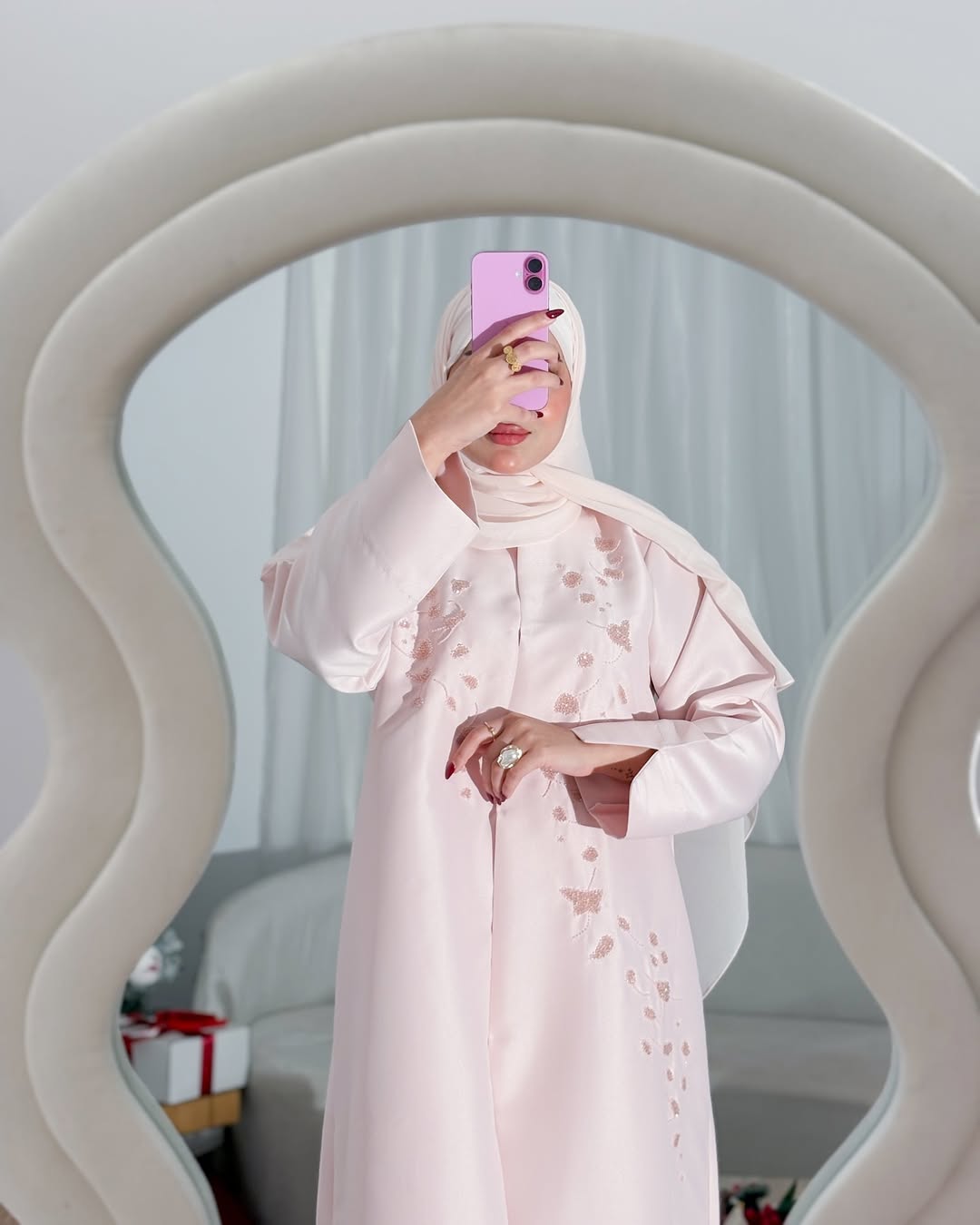 Blush Elegance – 2-Piece Abaya Set
