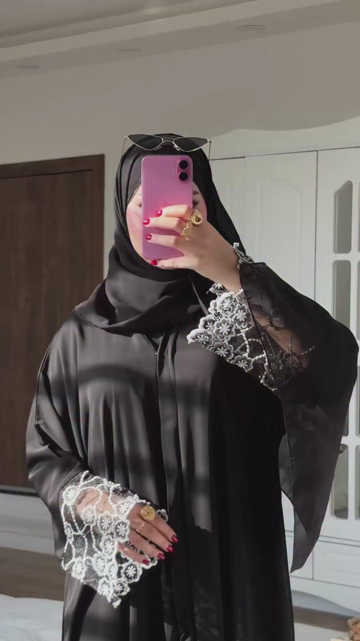 Black Elegance – 2-Piece Abaya Set