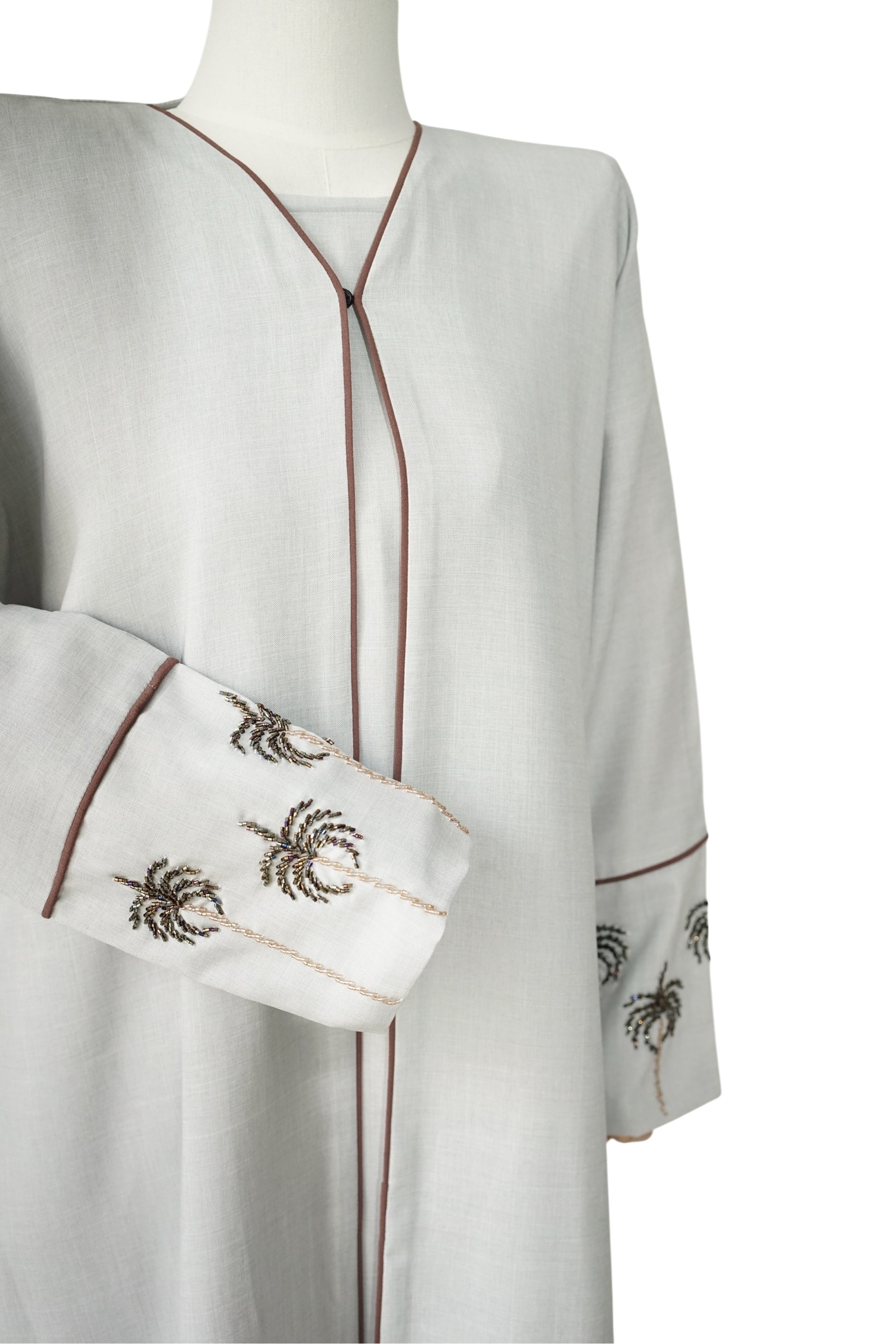 Palm Glow – 3-Piece Abaya Set
