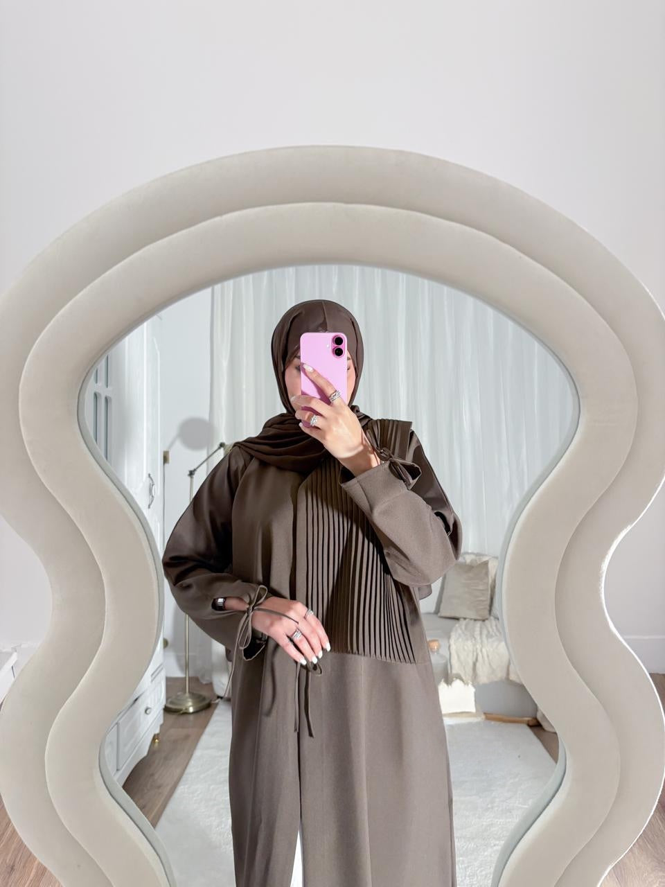 Cocoa Folds – 2-Piece Abaya Set