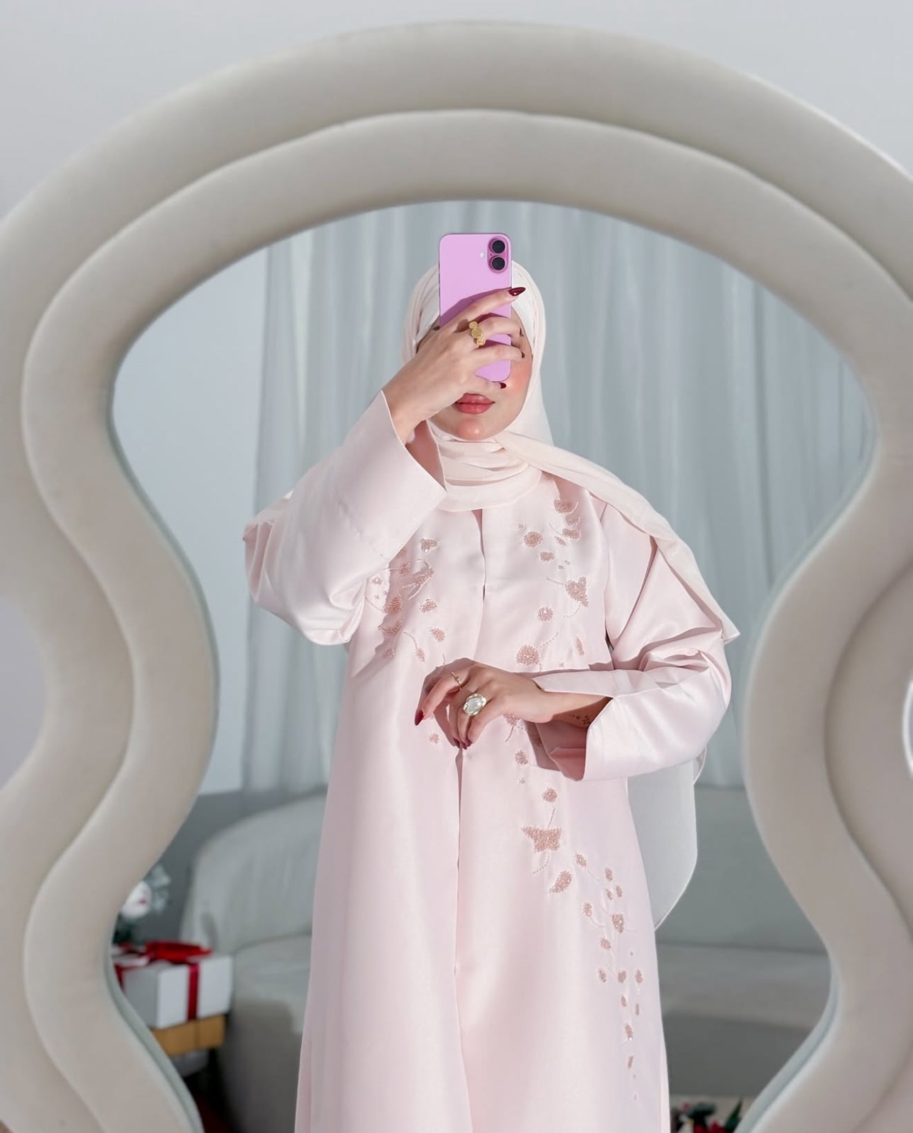 Blush Elegance – 2-Piece Abaya Set