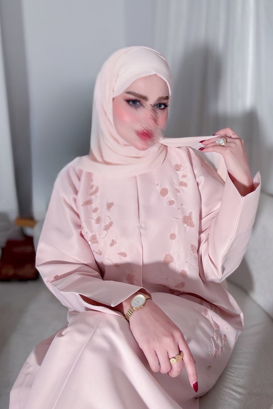 Blush Elegance – 2-Piece Abaya Set